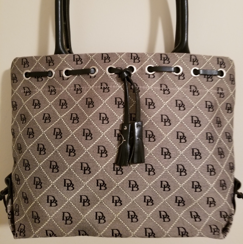 Dooney & Bourke Shoulder Bag